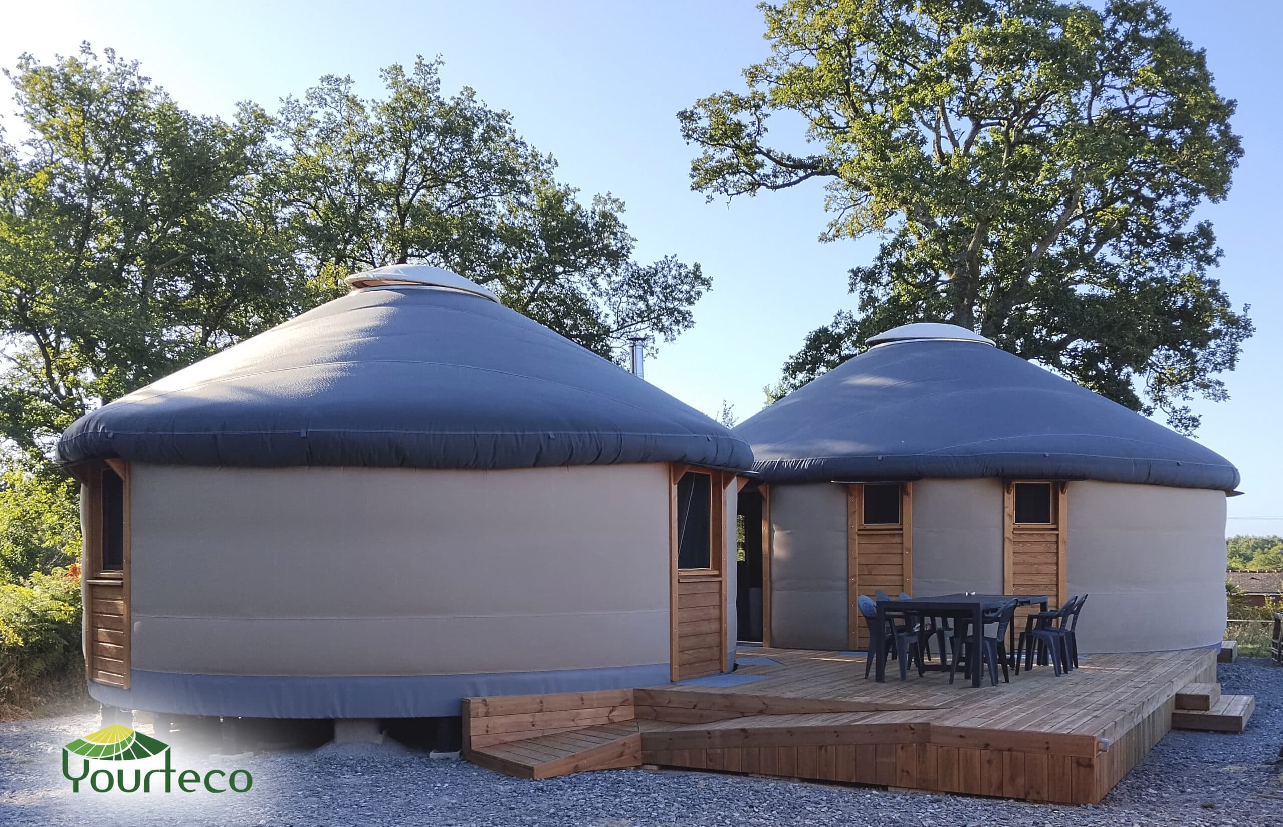 Yourtes d'habitation RE fabriquées par le constructeur Yourteco2020